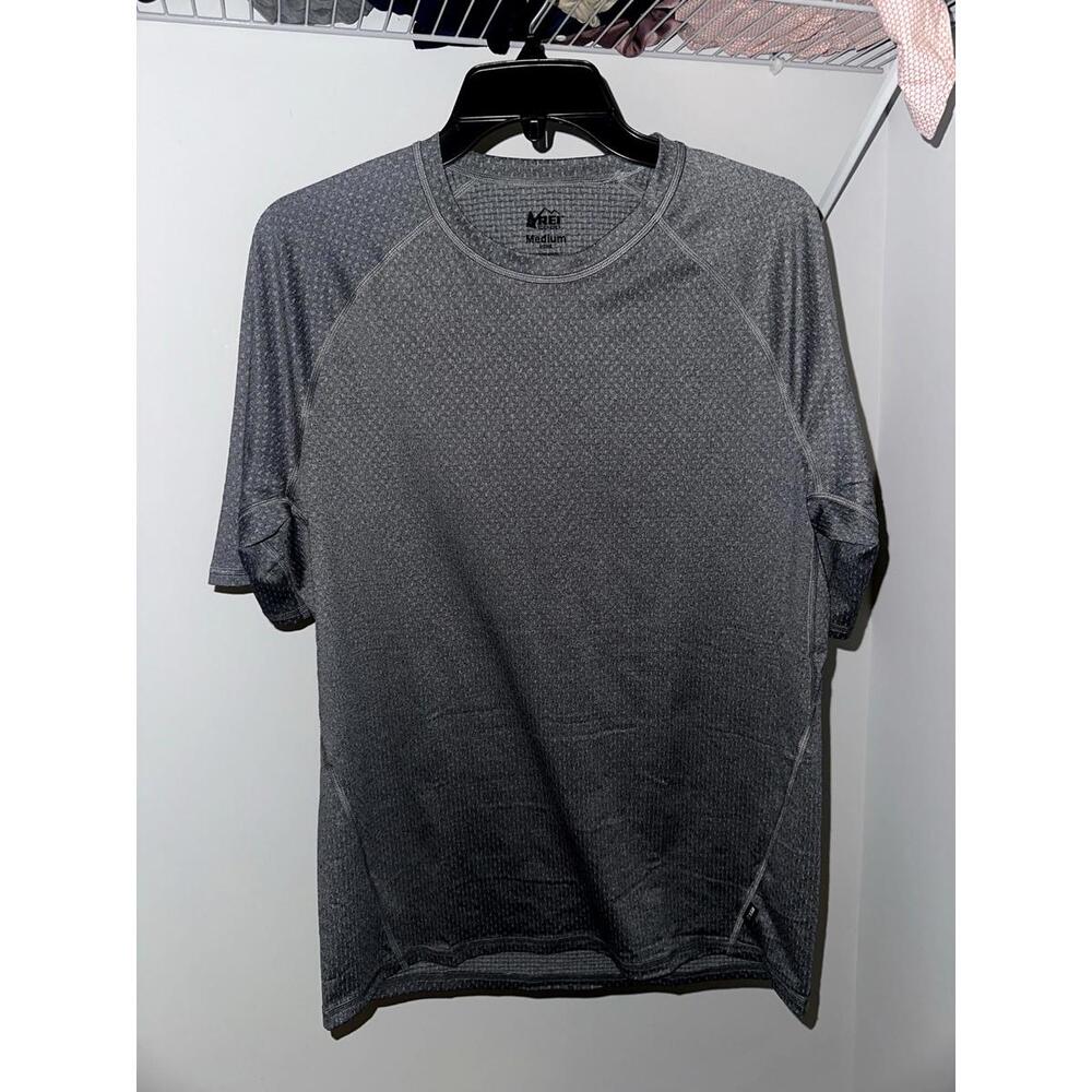 REI Co-op Performance T-Shirt Men's Medium Gray Athletic Fit Hiking Trail Tee